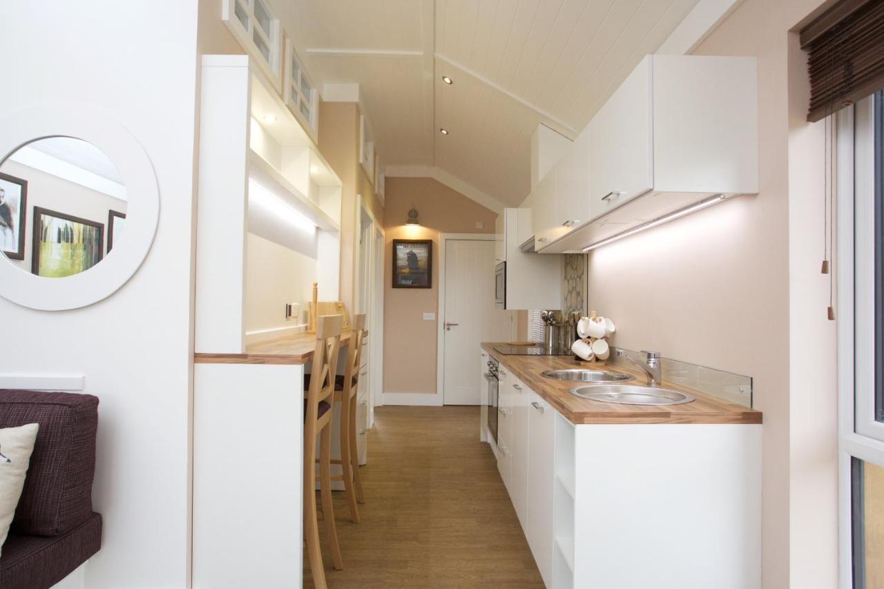 Braidhaugh Holiday Lodge And Glamping Park Crieff Eksteriør billede