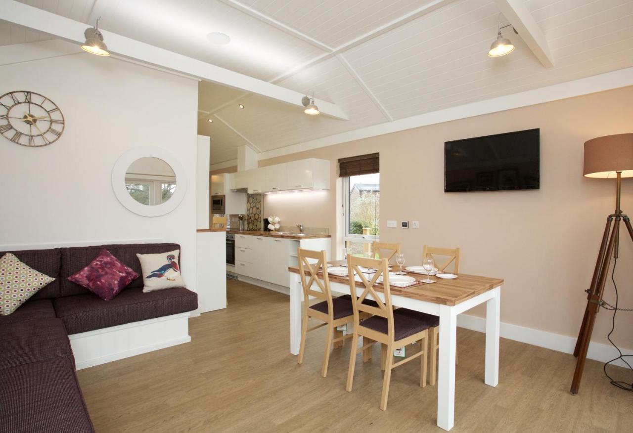 Braidhaugh Holiday Lodge And Glamping Park Crieff Eksteriør billede