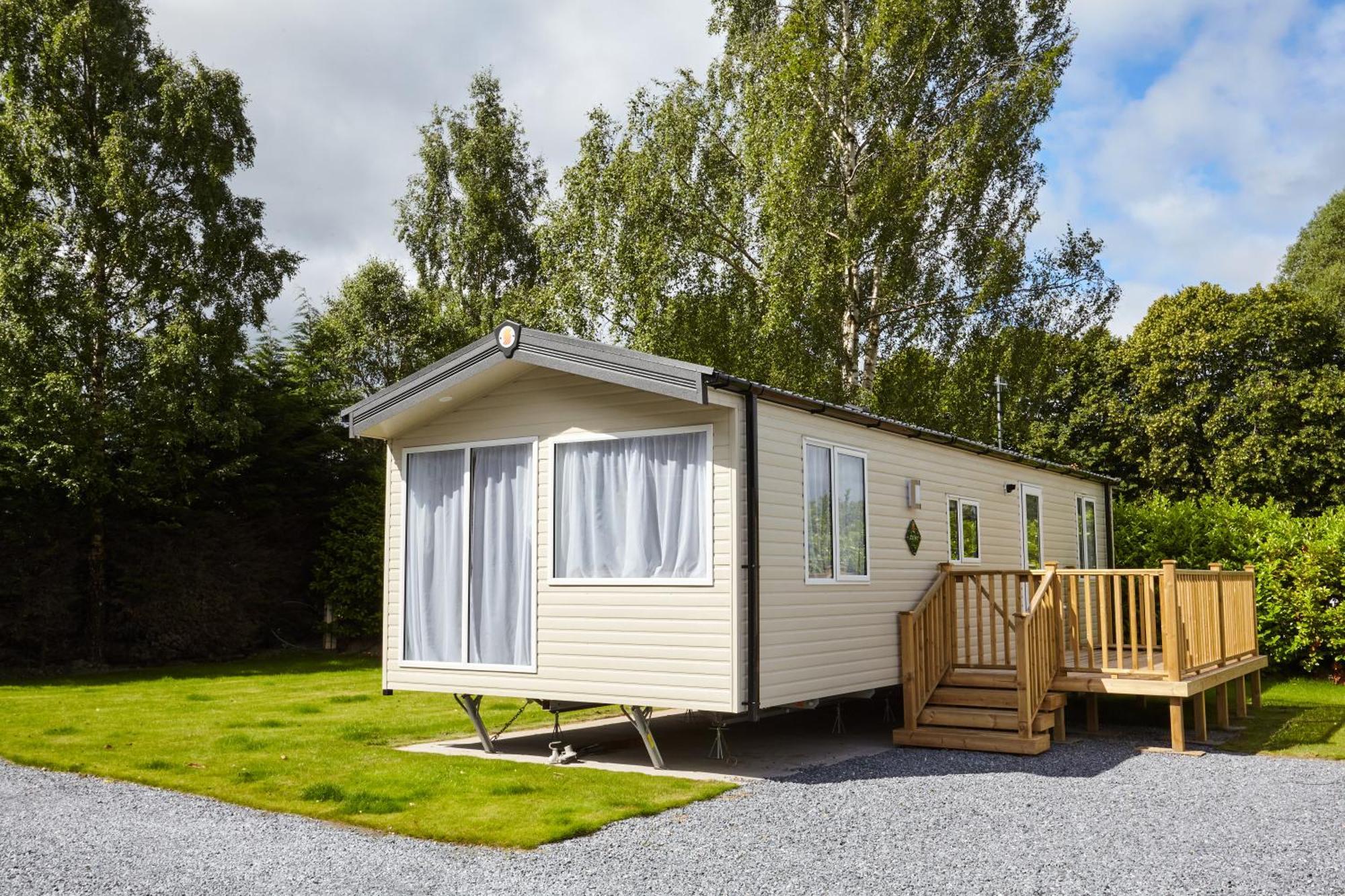 Braidhaugh Holiday Lodge And Glamping Park Crieff Eksteriør billede