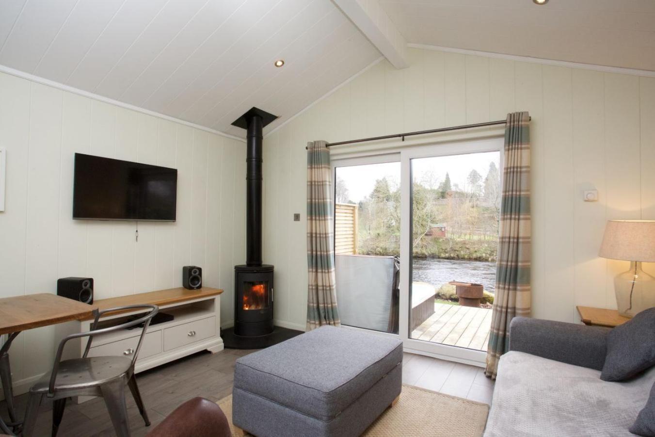 Braidhaugh Holiday Lodge And Glamping Park Crieff Eksteriør billede